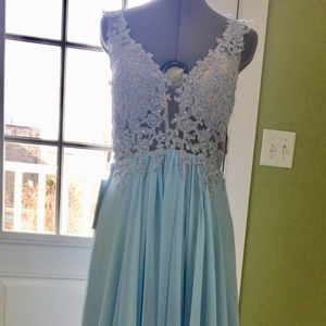 NWT Unworn Light Blue JJ’s House Prom Dress